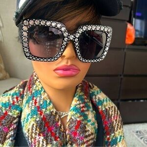 ❄️NWT Rhinestone black oversized statement sunglasses 🕶️ sunshades